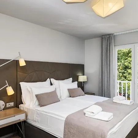 1 Bedroom Beautiful In Apartmán