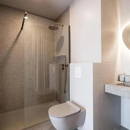 1 Bedroom Beautiful In Apartmán